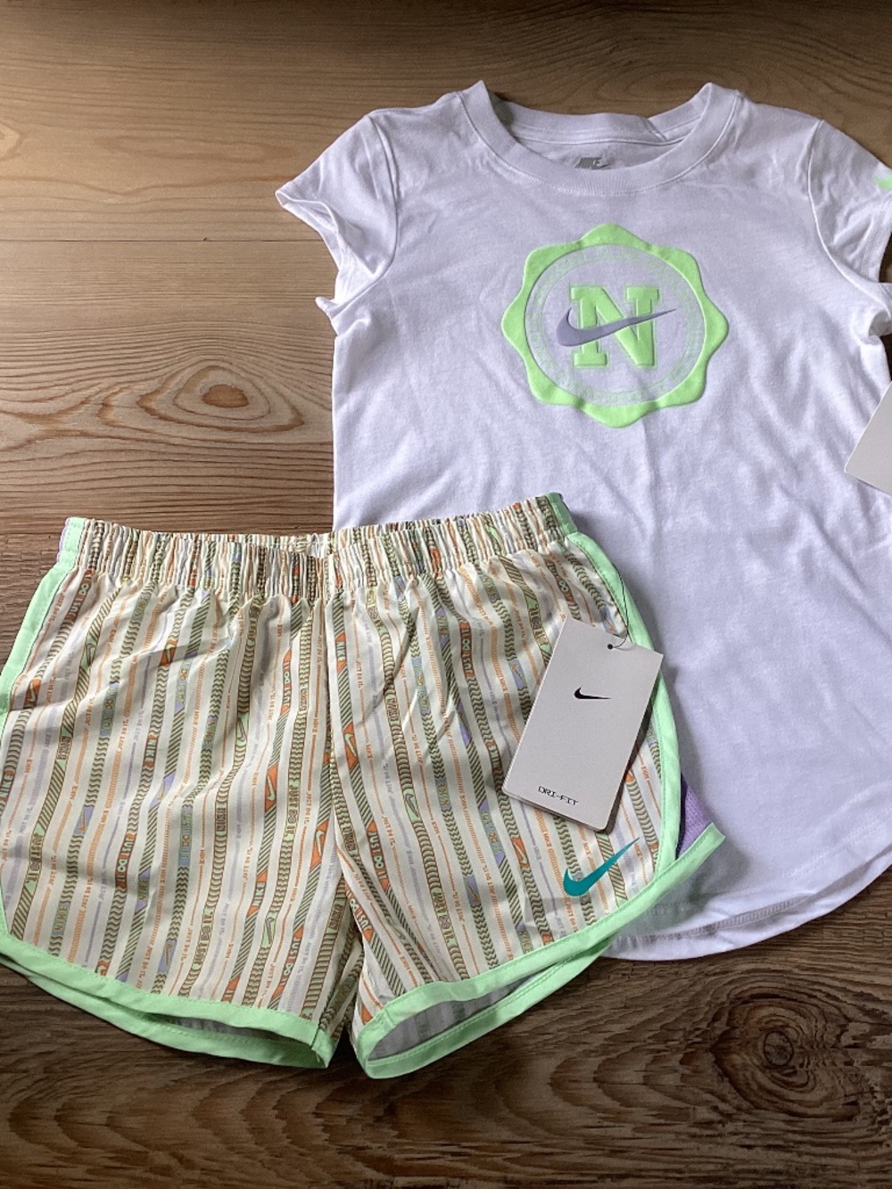 Girls Nike Shorts Outfit Size 6(NWT)~PRICE IS FIRM~